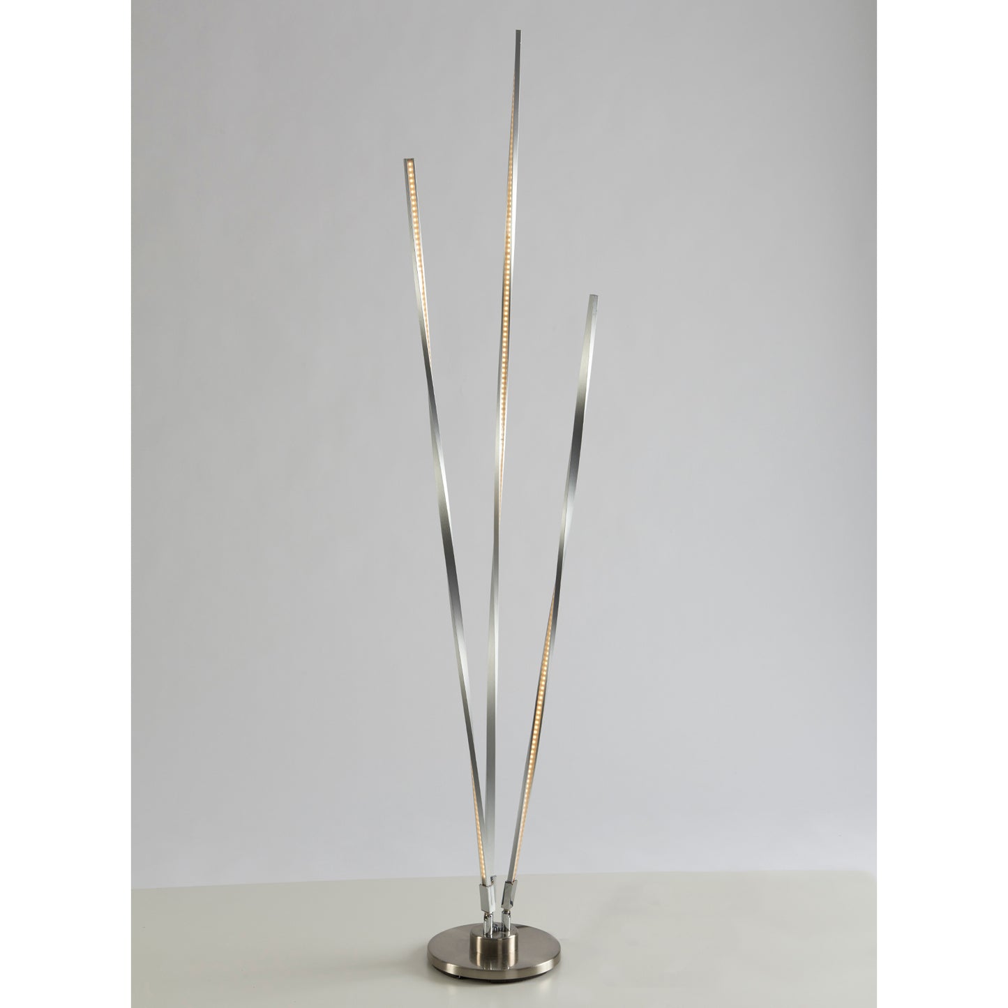Tri gulvlampe m/dimmer stål