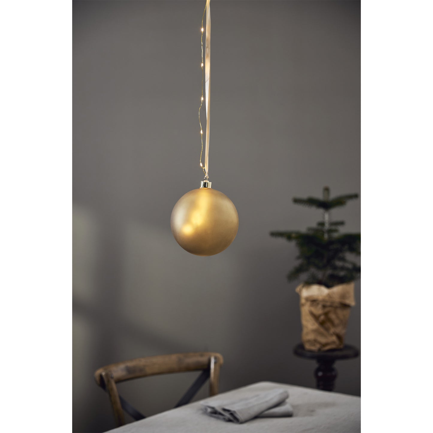 Bauble bliss glasskule m/batteri gull