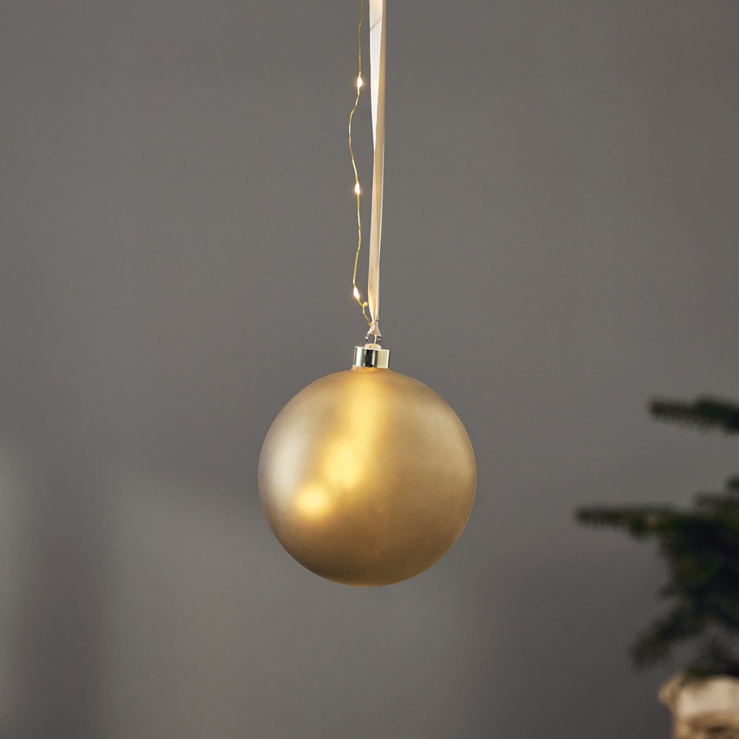 Bauble bliss glasskule m/batteri gull