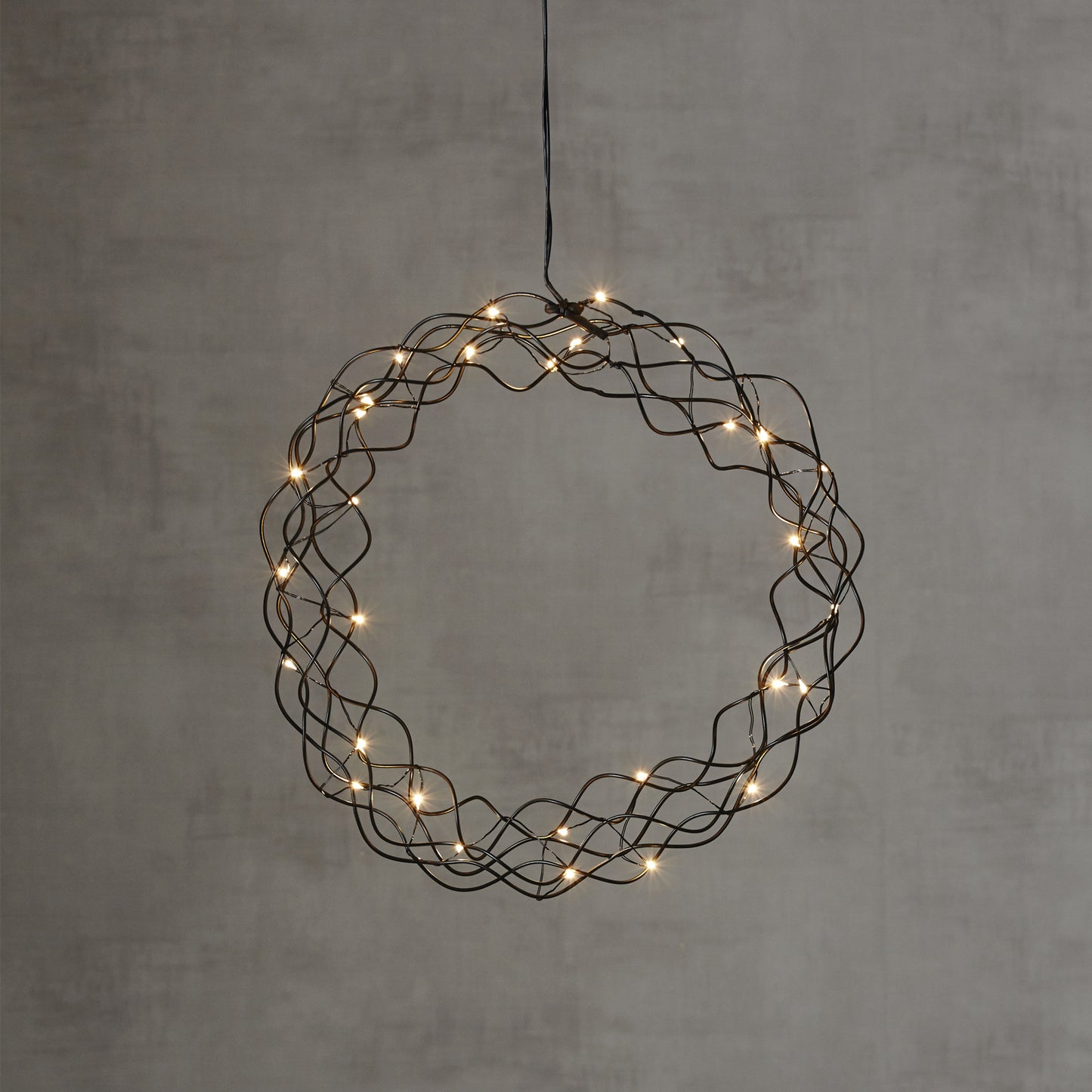 Curly julepynt krans 30cm sort