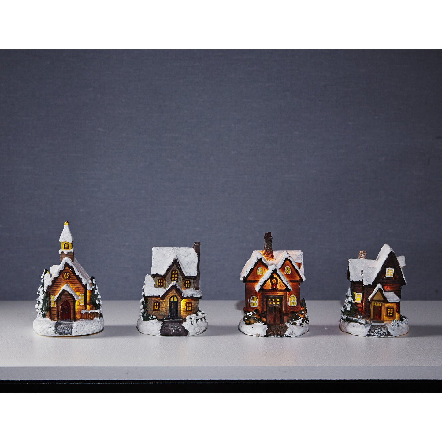 Smallville julepynt hus assortert