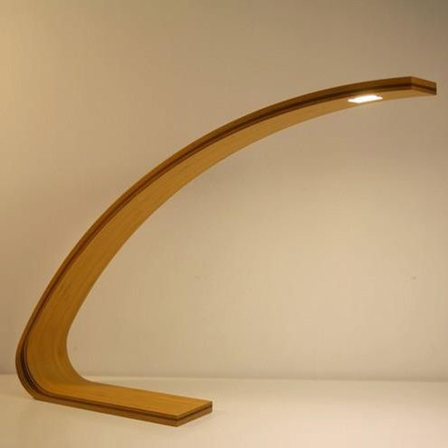 Uncle L LED bordlampe bambus