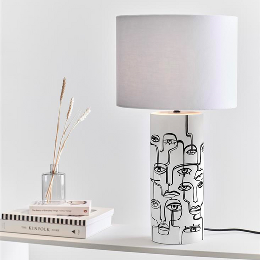 Family bordlampe hvit/sort