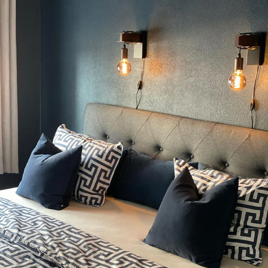 Townshend vegglampe brun stål