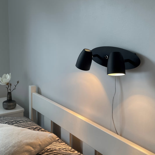 Sandnes 2-lys vegglampe sort m/dim