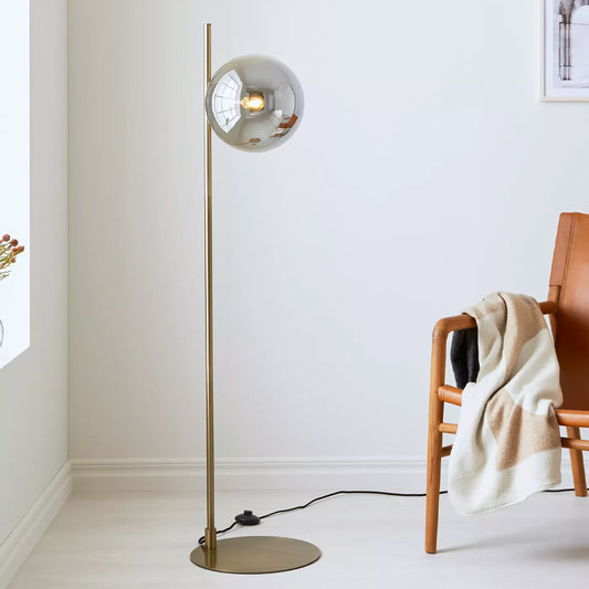 Dione gulvlampe antikk/sotet