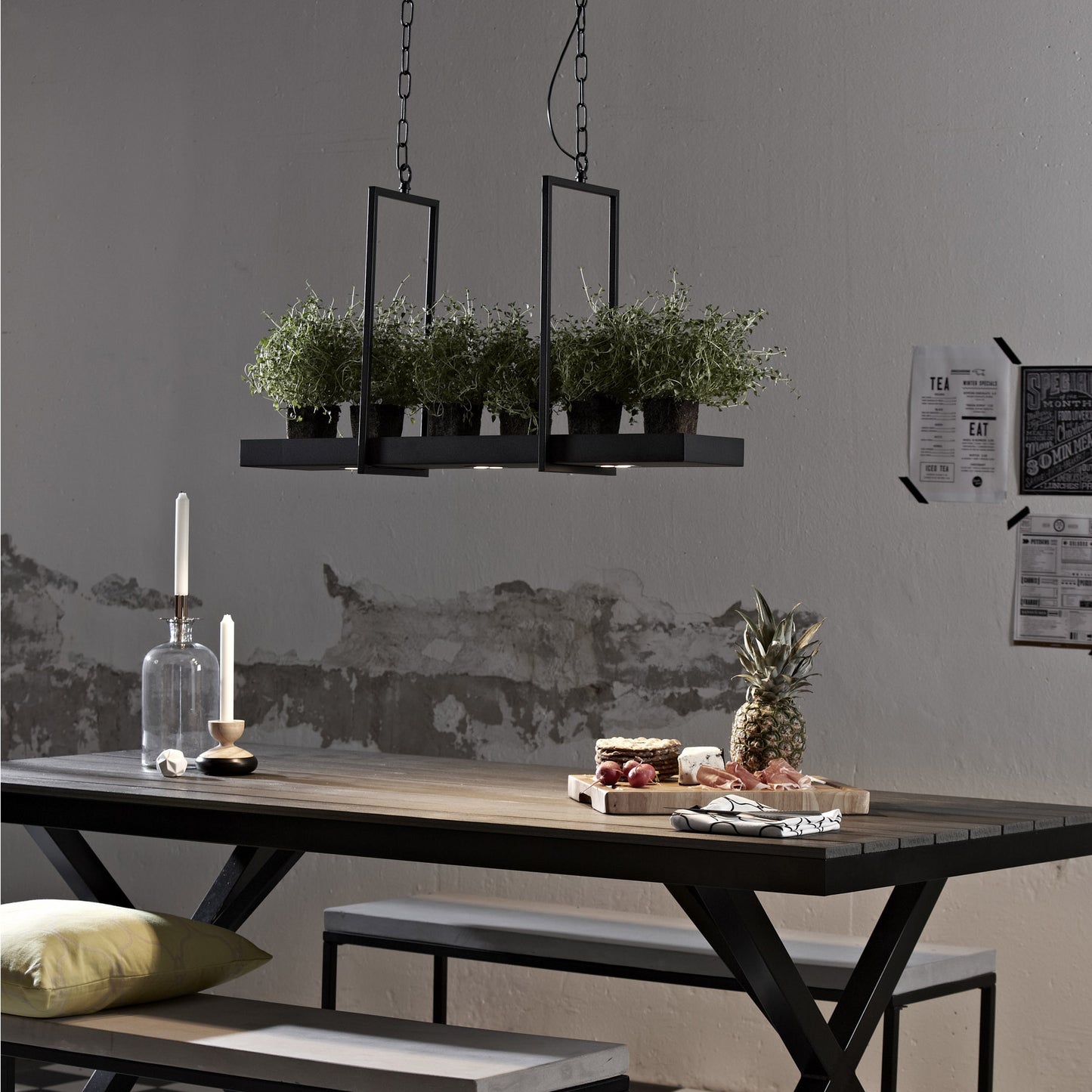 Tray LED takpendel sort