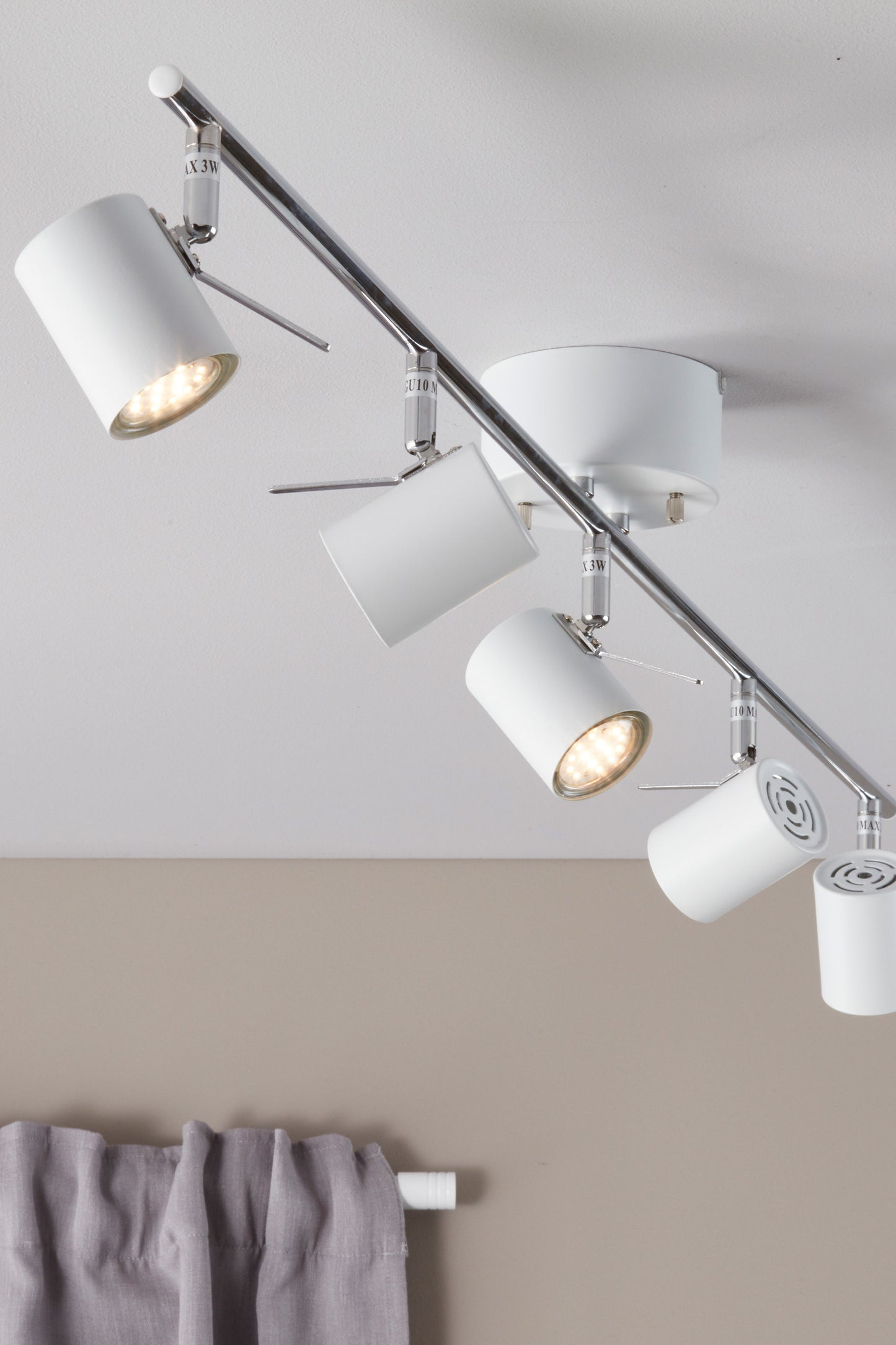 Hyssna LED takspot hvit