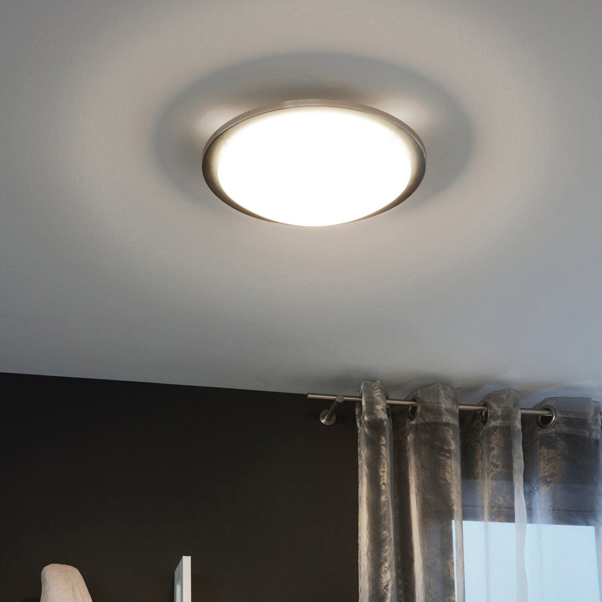 Planet takplafond Ø29cm satin